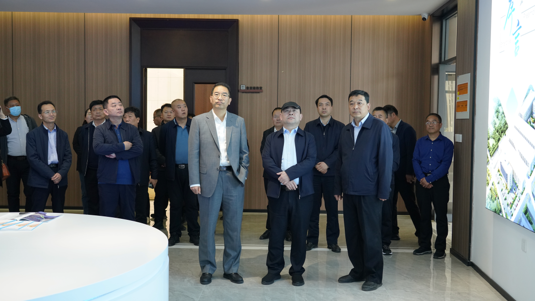 灵宝市民营经济发展工作领导小组莅临健琪集团参观调研